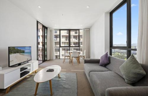 Broadbeach Apartment | Luxury Beaches Broadbeach 906