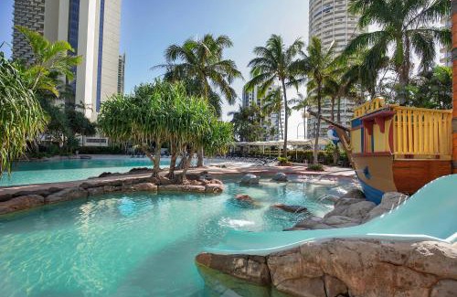 Surfers Paradise Apartment | Mantra Crown Towers