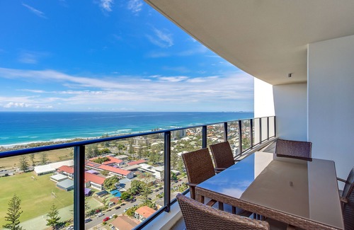 Broadbeach Apartment | Mantra Sierra Grand