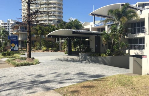 Miami Apartment | Mariner Shores
