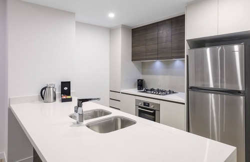 Southport Apartment | Meriton Suites Southport, Gold Coast