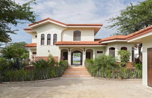 Playa Colorado House | Mi Casa Soñada (House)
