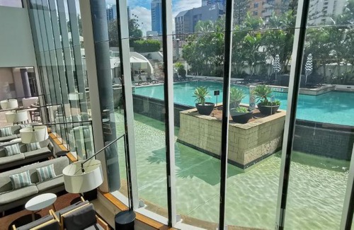 Surfers Paradise Apartment | OceanView Hotel Apartment
