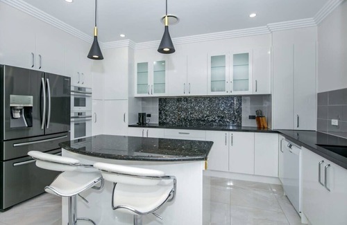 Main Beach Villa | Opulence By Khove Sum