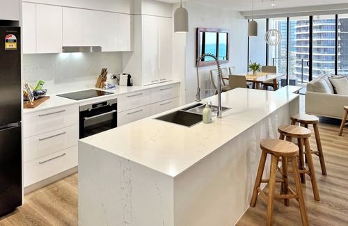 Broadbeach Apartment | Penthouse Luxury Sierra Grand Ocean View 3BR Lvl30
