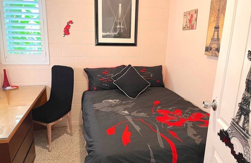 Surfers Paradise Resort | Private room ∙ 2 guests