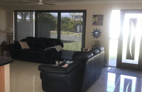 Bundall Resort | Private room ∙ 1 guest