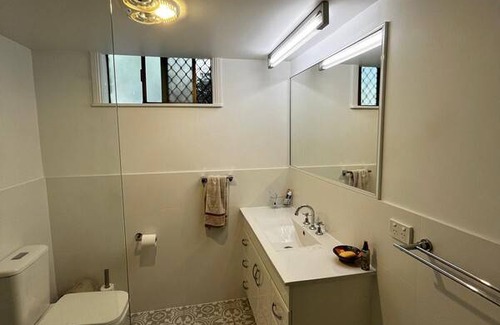 Burleigh Heads Resort | Private room ∙ 1 guest