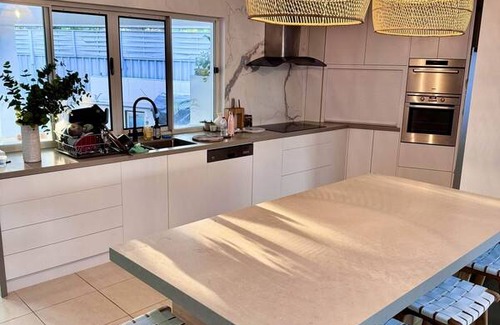 Mermaid Waters Resort | Private room ∙ 1 guest