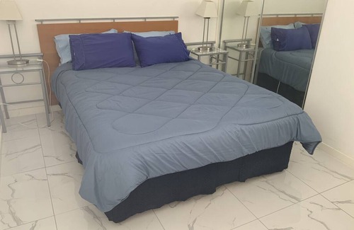 Varsity Lakes Resort | Private room ∙ 2 guests