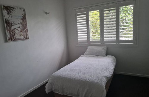 Varsity Lakes Resort | Private room ∙ 1 guest