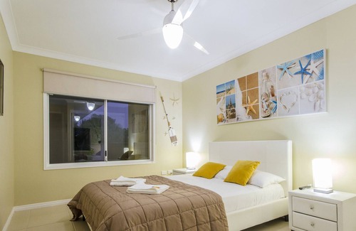 Mermaid Waters House | Rio Vista Waters - the perfect entertainer