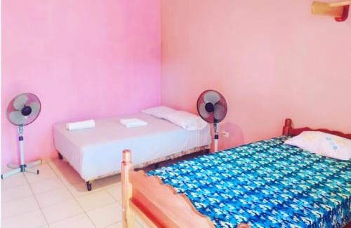 Moyogalpa House | Rustic House Hostel