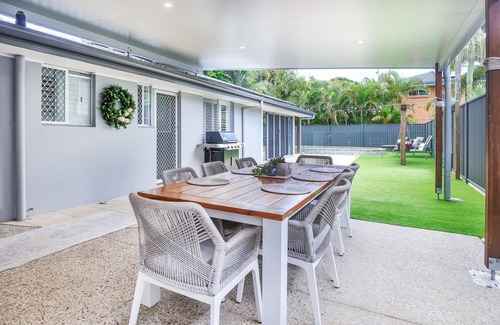 Burleigh Heads House | Start your holiday with absolute Bliss And Harmony