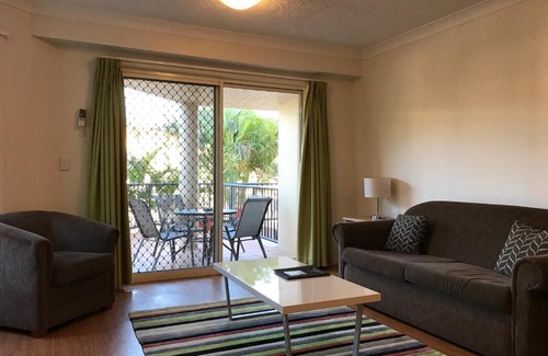 Surfers Paradise Apartment | Sunset Island Resort