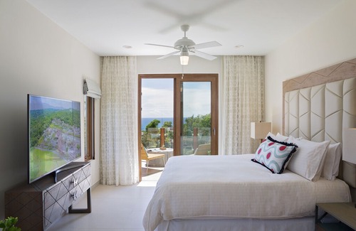 Guacalito de La Isla Condo | Terraza H5 Fully Equipped Luxury Penthouse @ Guacalito de la Isla
