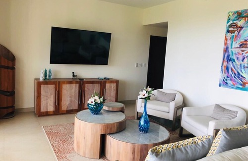 Guacalito de La Isla Condo | Terraza L2 Fully Equipped Luxury Villa @ Guacalito de la Isla
