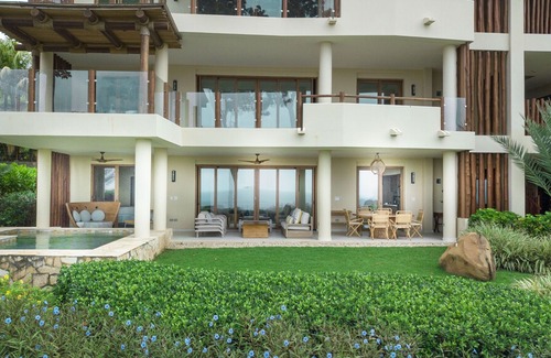 Guacalito de La Isla Apartment | Terraza L2 · Ultra Luxury Condo *Guacalito *DayPass Included*Pool *Housekeeping