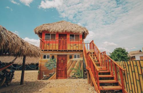 Popoyo Hostel | The Barrel Hostel