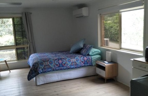 Oxenford House | Theme Park Stay