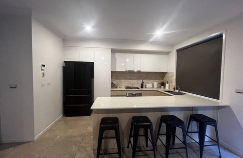Gold Coast House | Townhouse in Hope Island