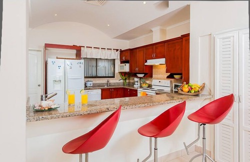 Tamarindo House | Two Story, 5 Bedroom Penthouse On Tamarindo Beach- New