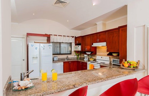 Tamarindo House | Two Story, 5 Bedroom Penthouse On Tamarindo Beach- New