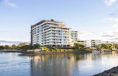 Broadbeach Waters Apartment | ULTIQA Freshwater Point Resort