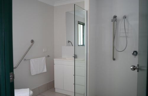 Mudgeeraba Hotel | Wallaby Hotel