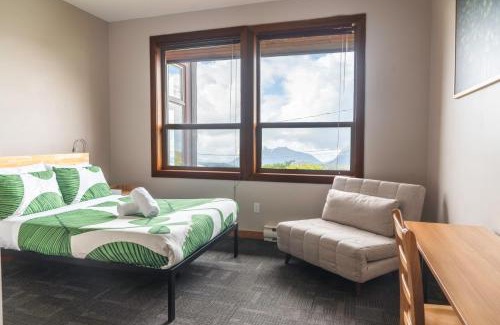 Tofino Hostel | Whalers Guesthouse