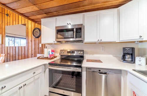 Mammoth Lakes Condo | 1 + Loft w/Views Next to the Village at Mammoth!