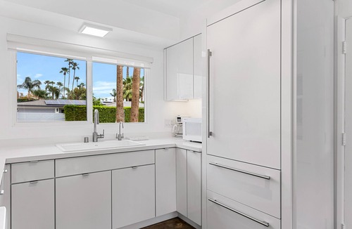 Tahquitz River Estates House | 10 Palms - Palm Springs Pool Retreat