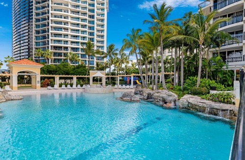 Surfers Paradise Apartment | 100 m² Apartment ∙ 3 bedrooms ∙ 10 guests