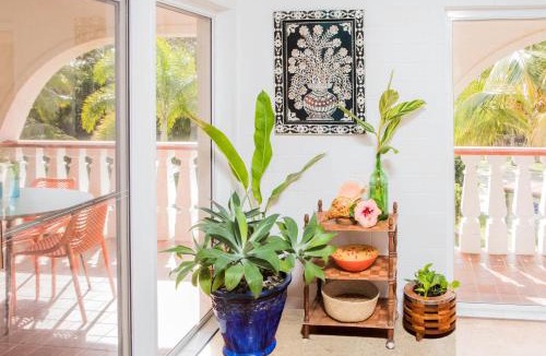 Point Lookout Apartment | 12 The Islander Resort