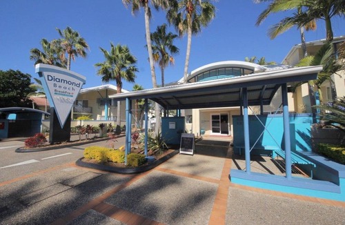 Mermaid Beach Apartment | 120 m² Apartment ∙ 2 bedrooms ∙ 4 guests