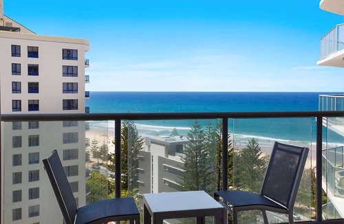 Surfers Paradise Apartment | 12D Peninsula Summary