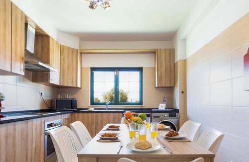 Albufeira Ski Chalet | #146 Summer House A6 by Home Holidays