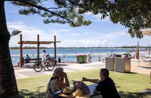 Labrador Apartment | 16-Sleep Family/Group Getaway!