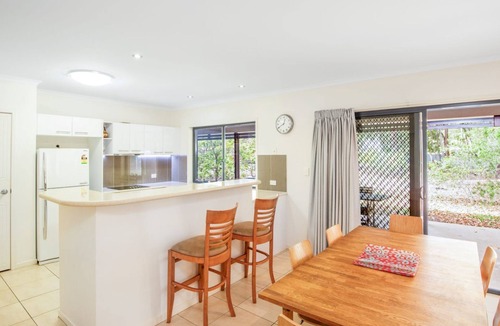 Rainbow Beach House | 18 Naiad Court - Rainbow Shores. All on one level. Easy walk to beach