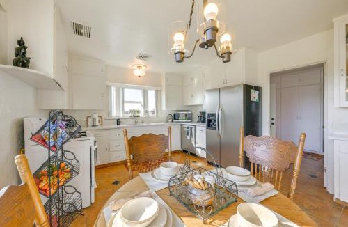 Woodlake House | 19 Mi to Sequoia Nat’l Park: Mtn-View Woodlake Gem