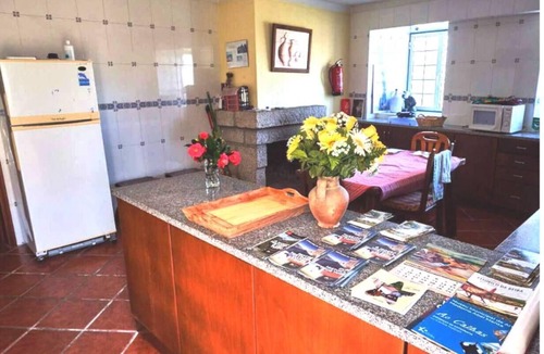 Vila Ruiva Villa | 19th Centry Farmhouse Getaway - Sleep 12-14 w/Pool