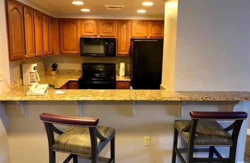 Las Vegas Resort | 1Bed/1Bath Family Friendly Vegas Resort One Mile from the Strip!