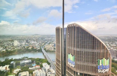 Brisbane Central Business District Apartment | 1Bedroom apt in Queens Wharf - Lv61 Sky home