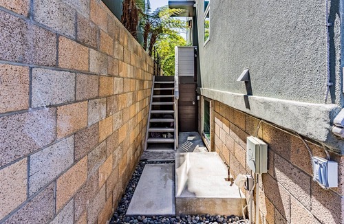 Bankers Hill House | 2,300 sq/ft Dual Master + loft 3 bathroom with Bay and Skyline View