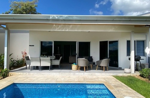 Ciudad Cortes House | 2 Bedroom 2 Bathroom Close to amenities with 2 wheel drive access