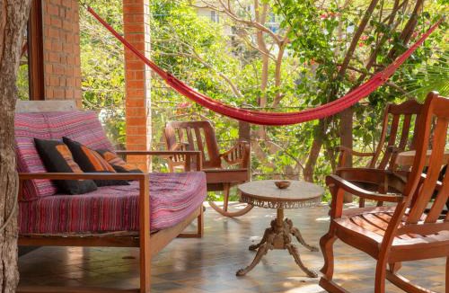 San Juan del Sur Apartment | 2 bedroom apartment in lush garden, 3 blocks from beach and center of San Juan