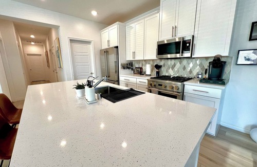Las Vegas Condo | 2-bedroom condo in NW Las Vegas with great views. Near great shopping & Red Rock