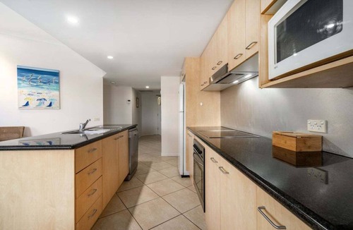 Kings Beach Resort | 2 Bedroom Courtyard Poolside