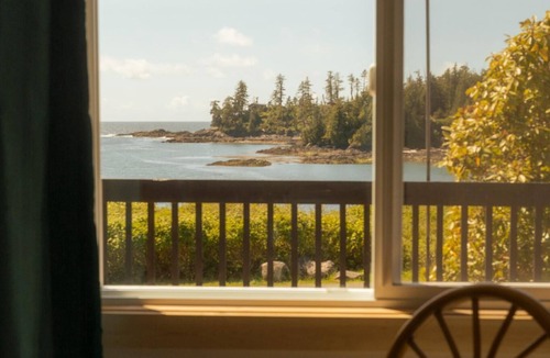 Ucluelet Hotel | 2-Bedroom Lodge | #20