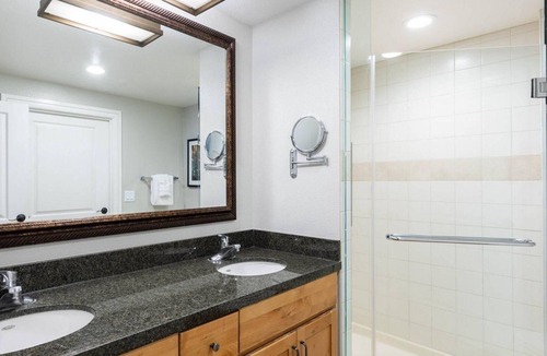 South Lake Tahoe Resort | 2 Bedroom Villa at Marriott's Timber Lodge